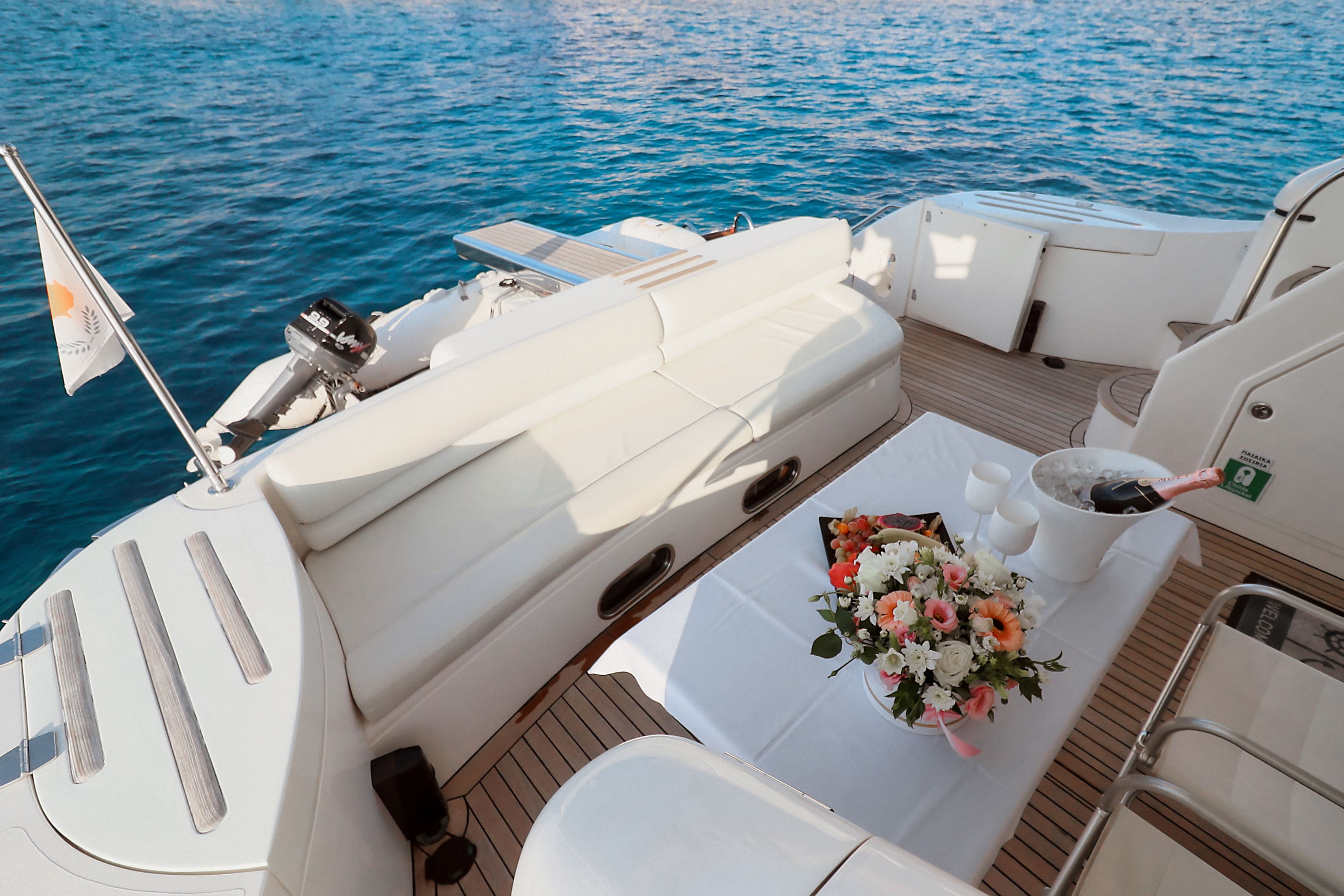 Princess 61