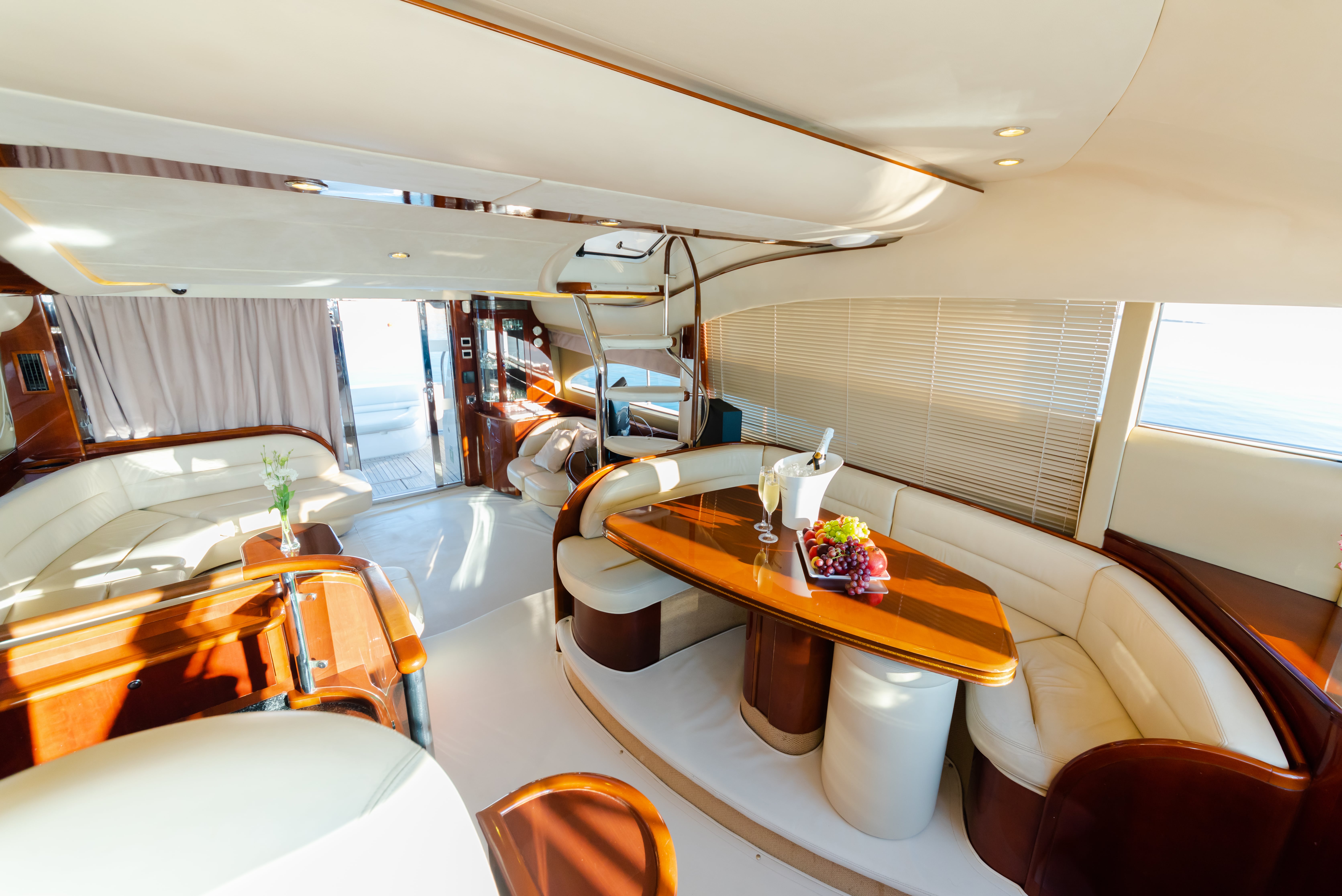 Princess 61