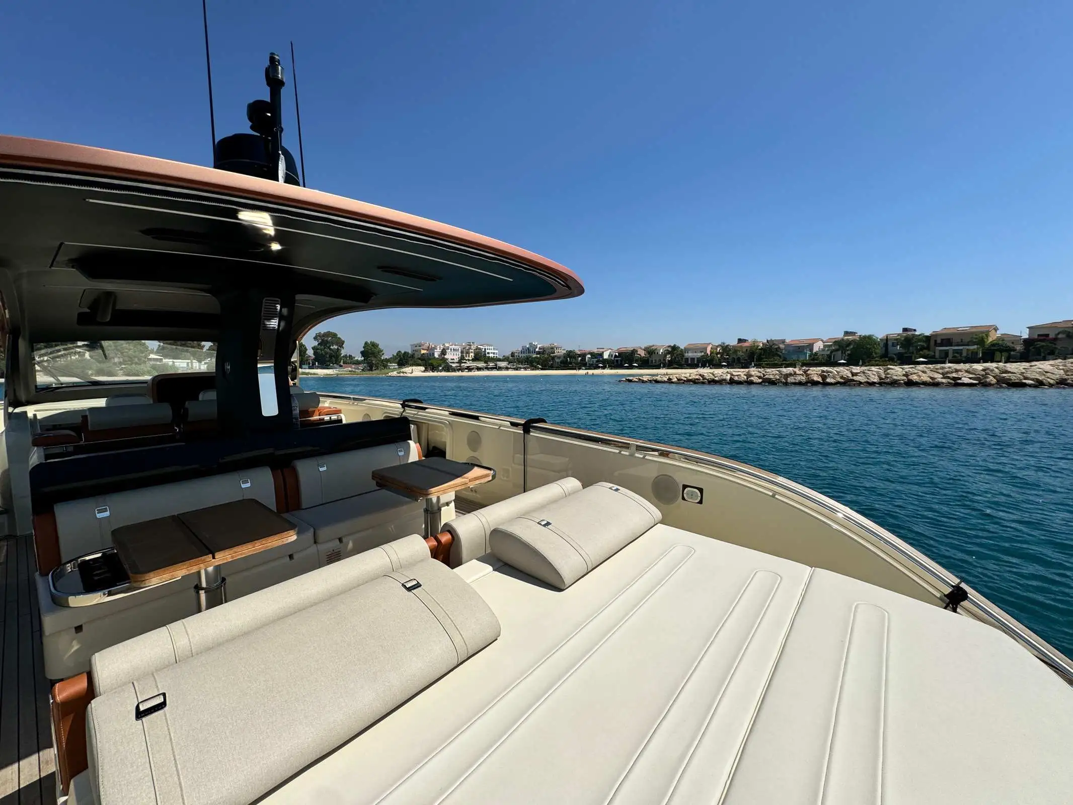 Invictus TT46 Exclusive