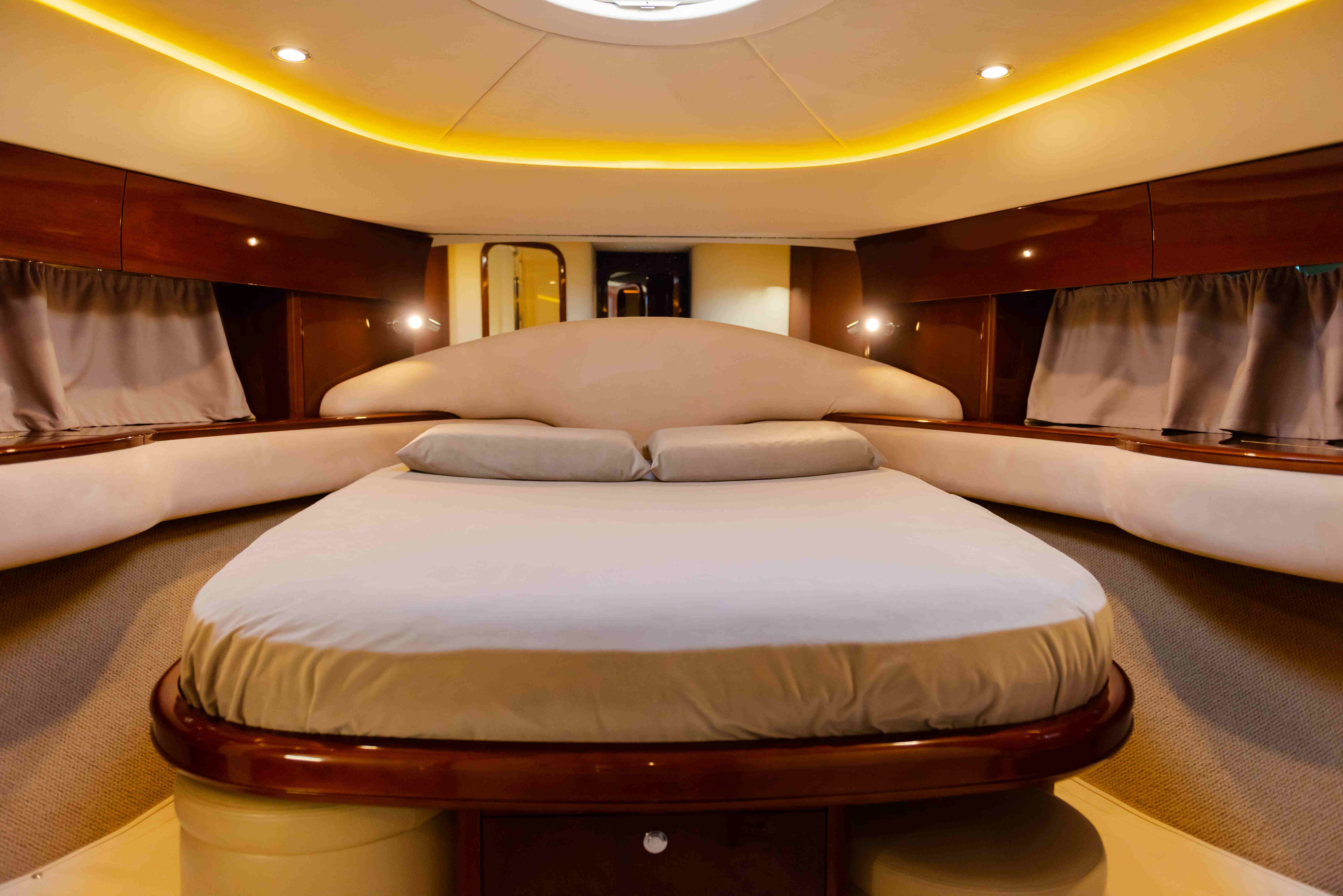 Princess 61